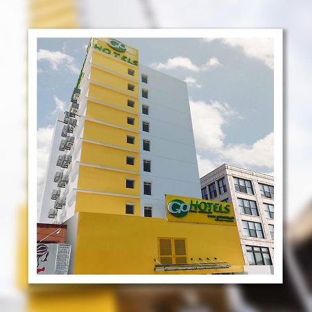 Go Hotels Timog Quezon City Exterior foto